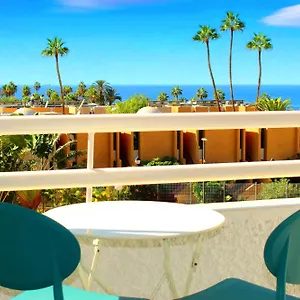Borinquen Vista Mar Apartahotel